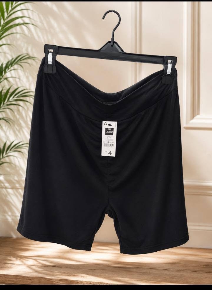 Black Comfort Fit Underskirt Shorts
