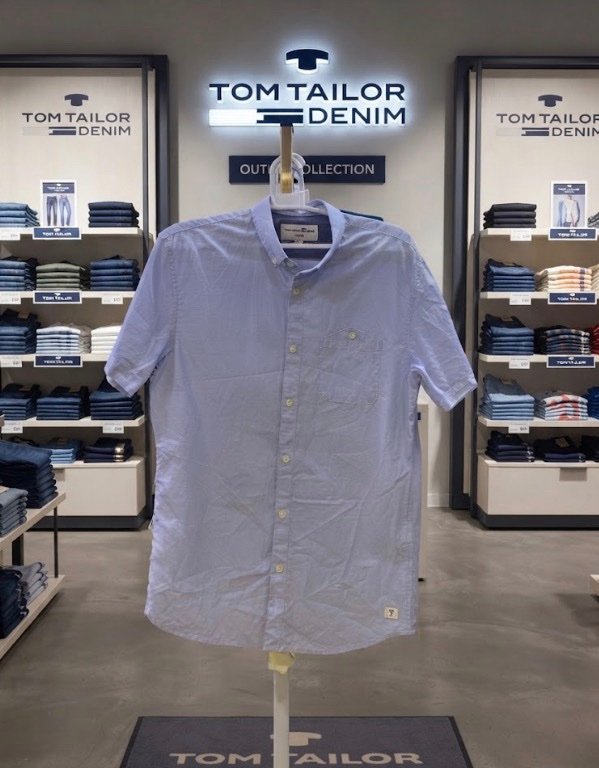 👔 TOM TAILOR LIGHT BLUE SHIRT 👔
Color: Baby Blue
Style: Half Sleeve, Regular Fit, Chest Pocket
Brand: TOM TAILOR DENIM