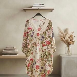 🌸 SPRINGFIELD FLORAL LACE TUNIC 🌸
Brand: Springfield
Color: Ivory base with Multi Floral Print
Style: Loose Fit, 3/4 Sleeves, V-Neck Lace Trim