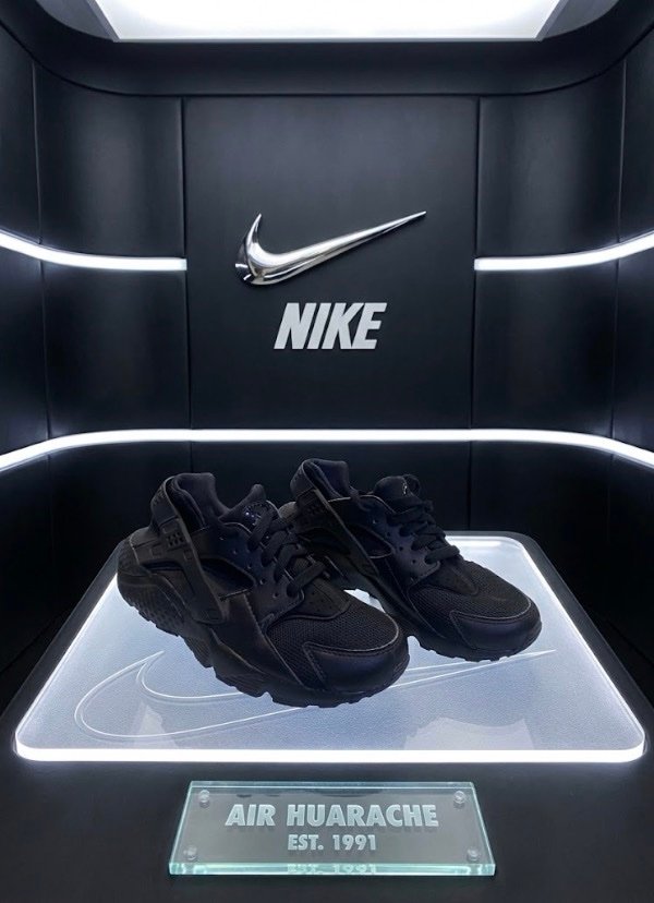 Nike Air Huarache ‘Triple Black’ – Est. 1991 Classic Sneakers