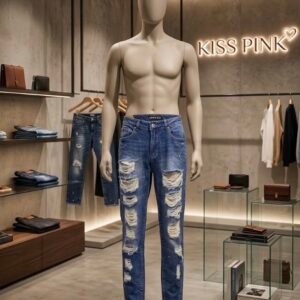 KISS PINK WOMEN’S Heavy Ripped / Destroyed Jeans
